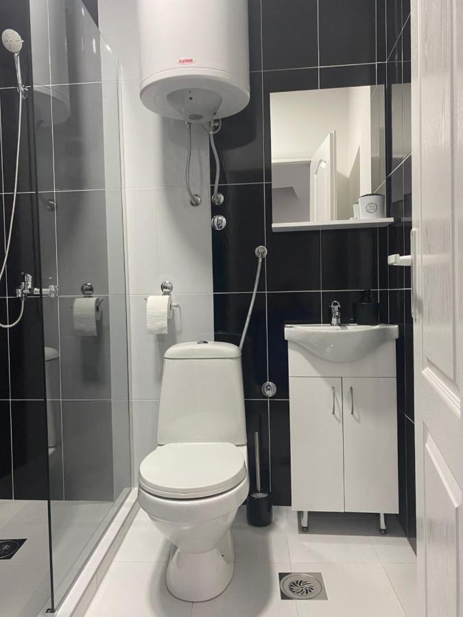 Lotus House Lägenhet Zrenjanin Exteriör bild