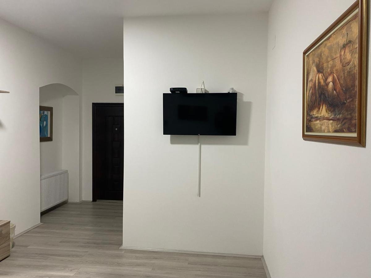 Lotus House Lägenhet Zrenjanin Exteriör bild